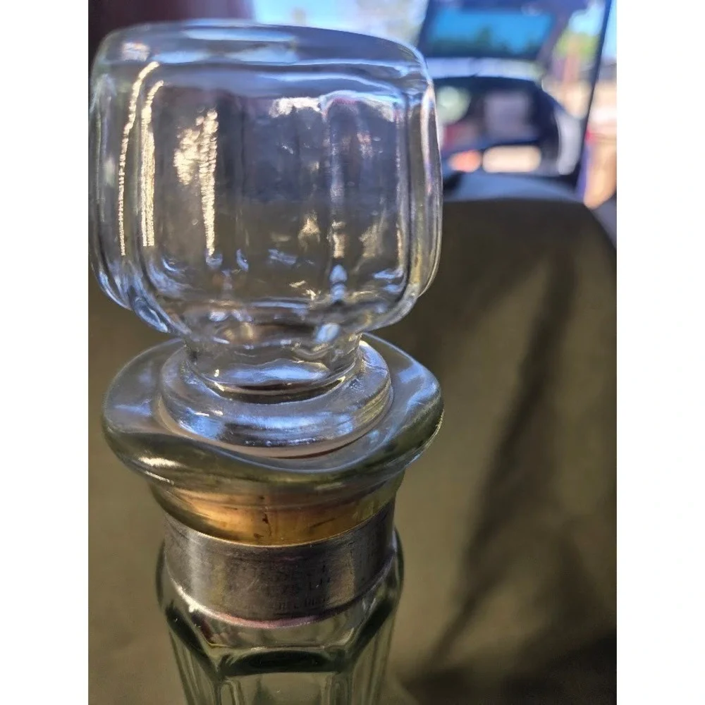 JACK DANIELS Old No 7 Whiskey Decanter Bottle Stopper Clear Glass Vintage 13in
